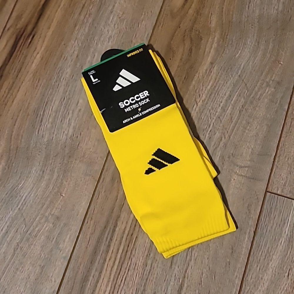 Adidas Metro Soccer Socks Yellow Size Large NWT Ankle Compression Performance